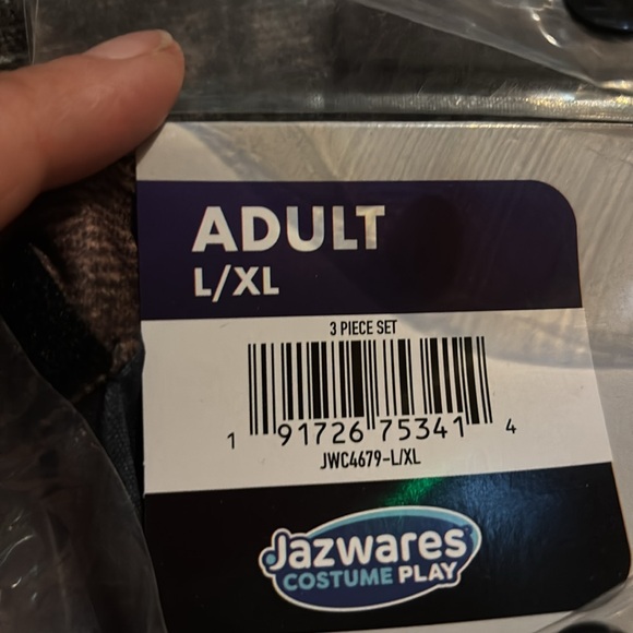 NWT Star Wars Mandalorian Costume Adult - Picture 4 of 5